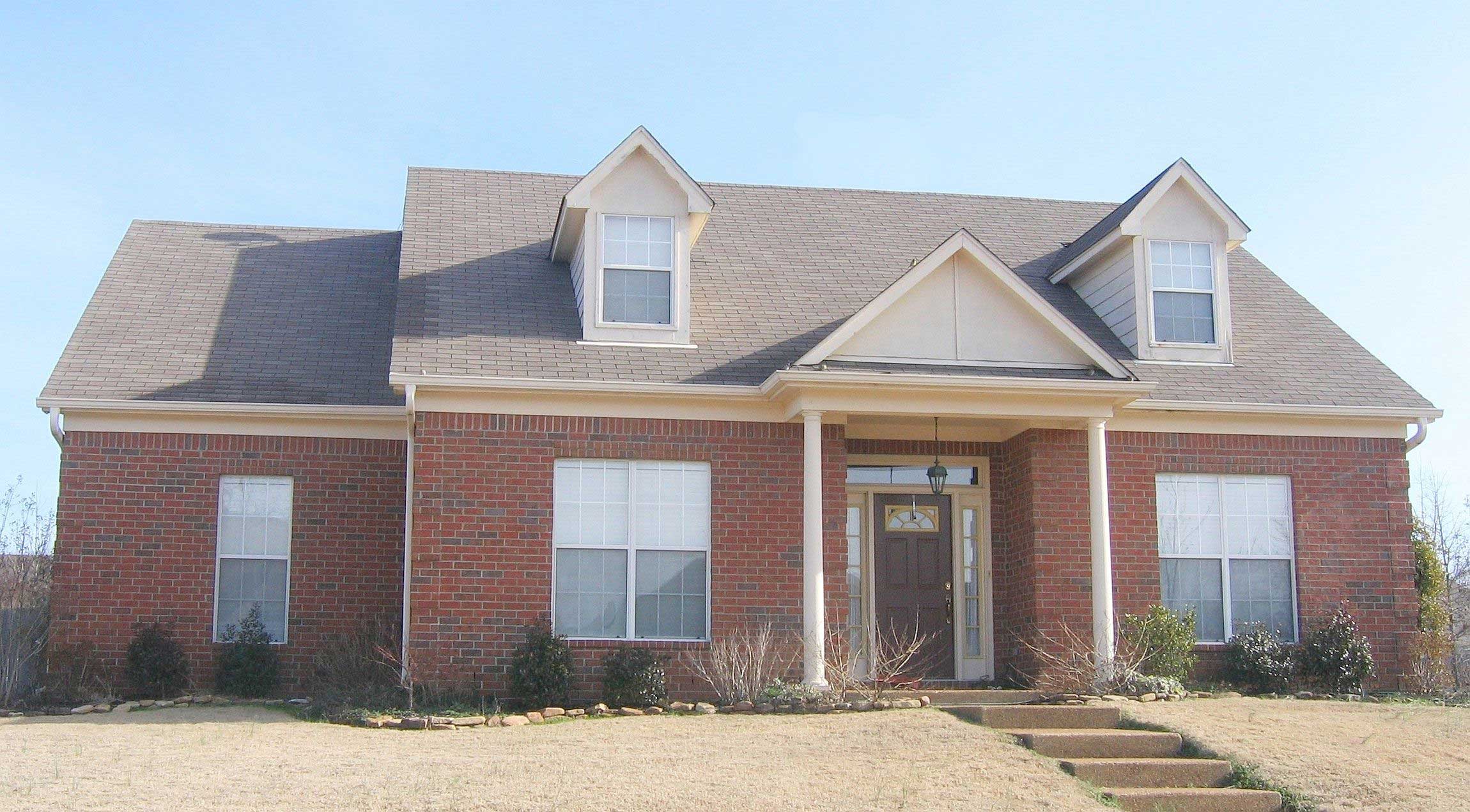 3-Bedroom, 2513 Sq Ft Cape Cod House Plan - 170-1168 - Front Exterior