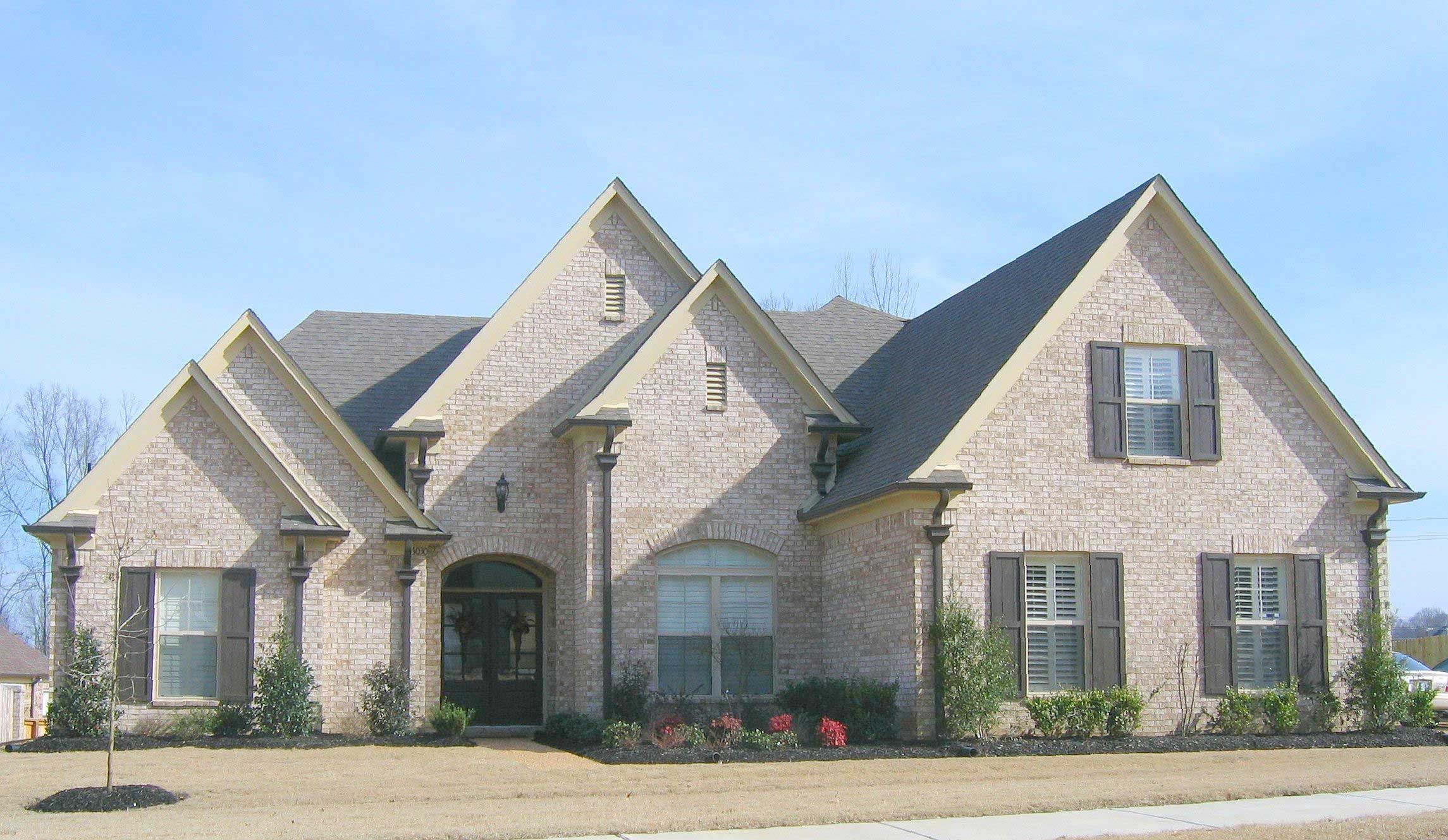 4-Bedroom, 2950 Sq Ft Cape Cod House Plan - 170-1175 - Front Exterior