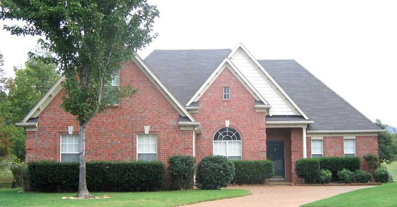 1-Bedroom, 1600 Sq Ft Southern House Plan - 170-1213 - Front Exterior