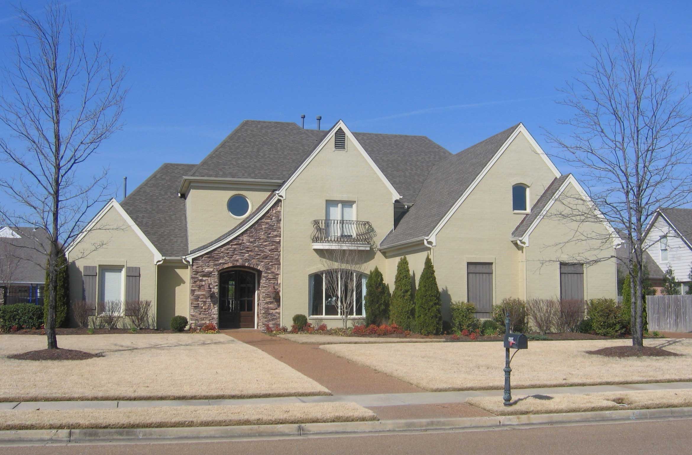 4-Bedroom, 4264 Sq Ft Country House Plan - 170-1298 - Front Exterior