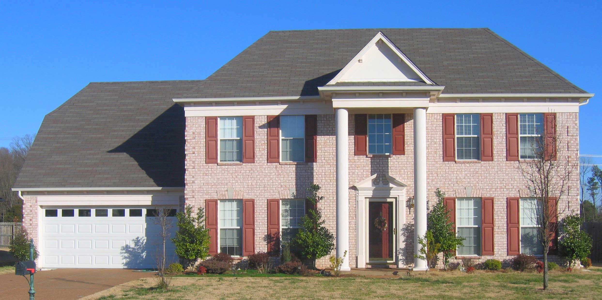 4-Bedroom, 2220 Sq Ft Colonial House Plan - 170-1629 - Front Exterior