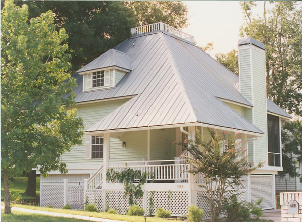 3-Bedroom, 1679 Sq Ft Bungalow House Plan - 190-1001 - Front Exterior