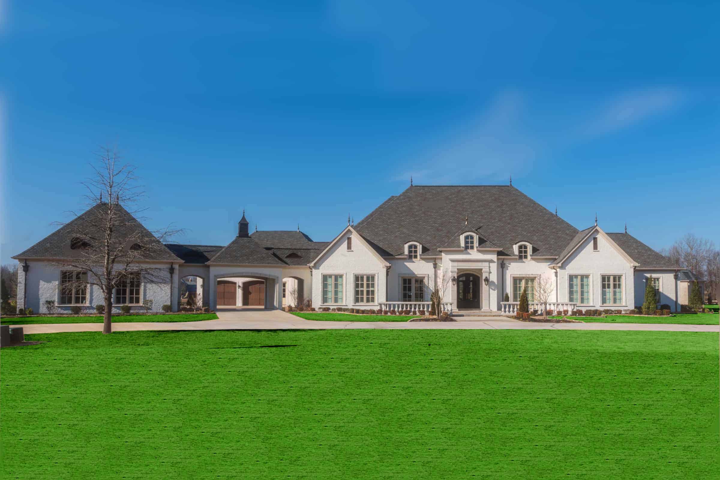 5-Bedroom, 5739 Sq Ft Luxurious European Home - Plan #193-1067 - Main Exterior