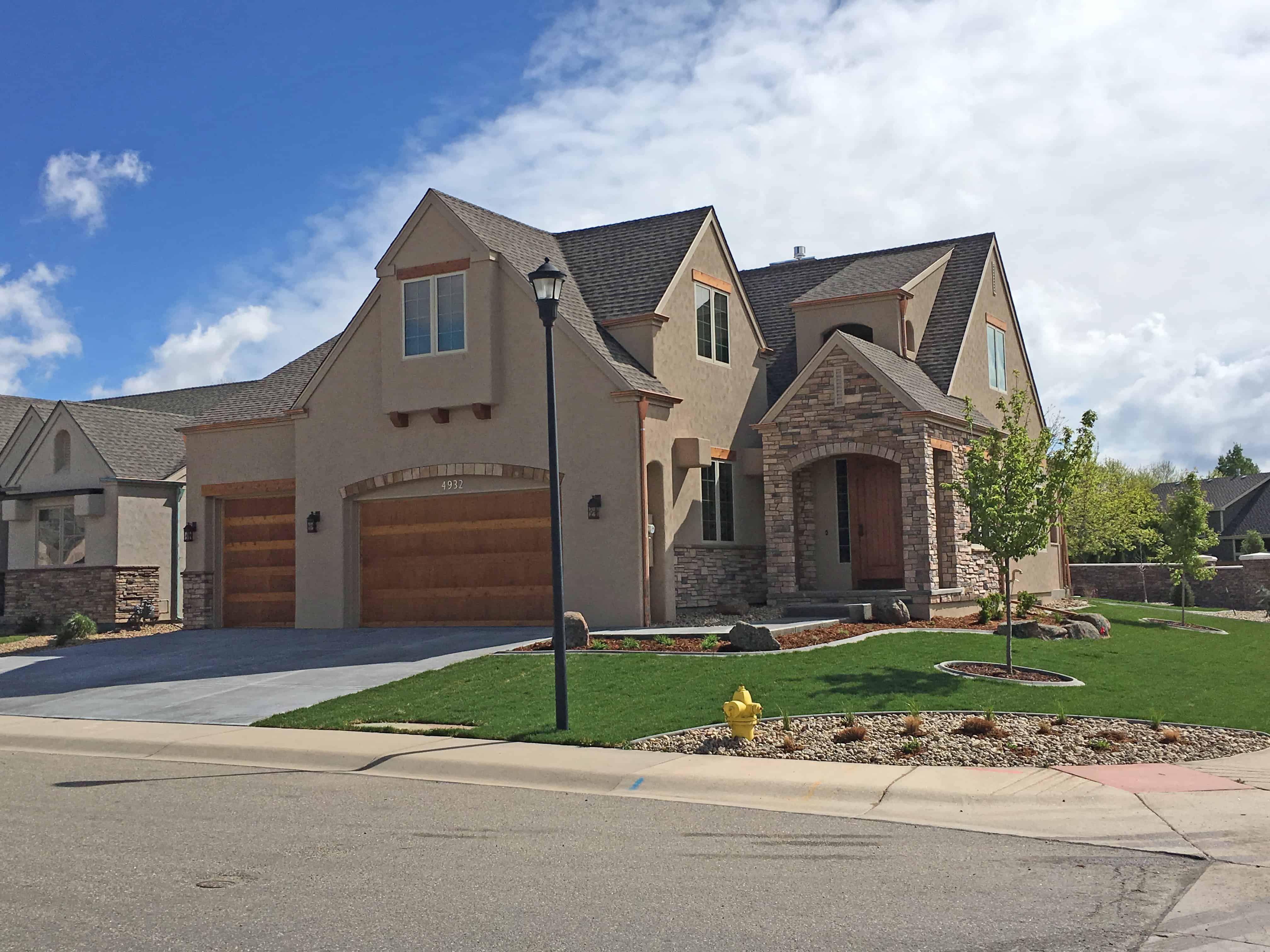 4-Bedroom, 2400 Sq Ft French Home - Plan #194-1002 - Main Exterior