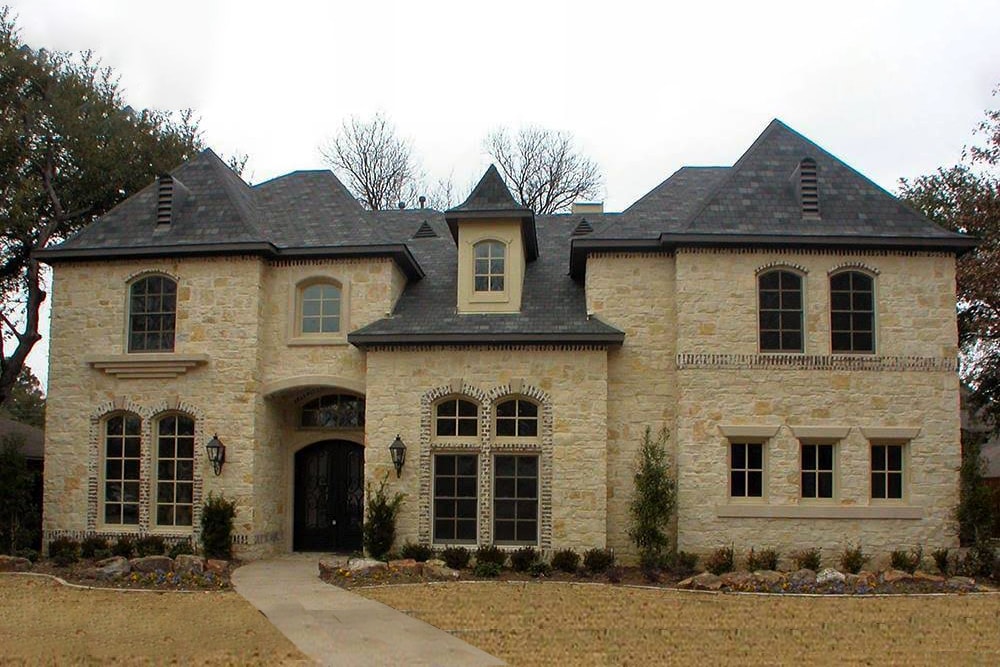 5-Bedroom, 5327 Sq Ft Mediterranean House - Plan #195-1005 - Front Exterior