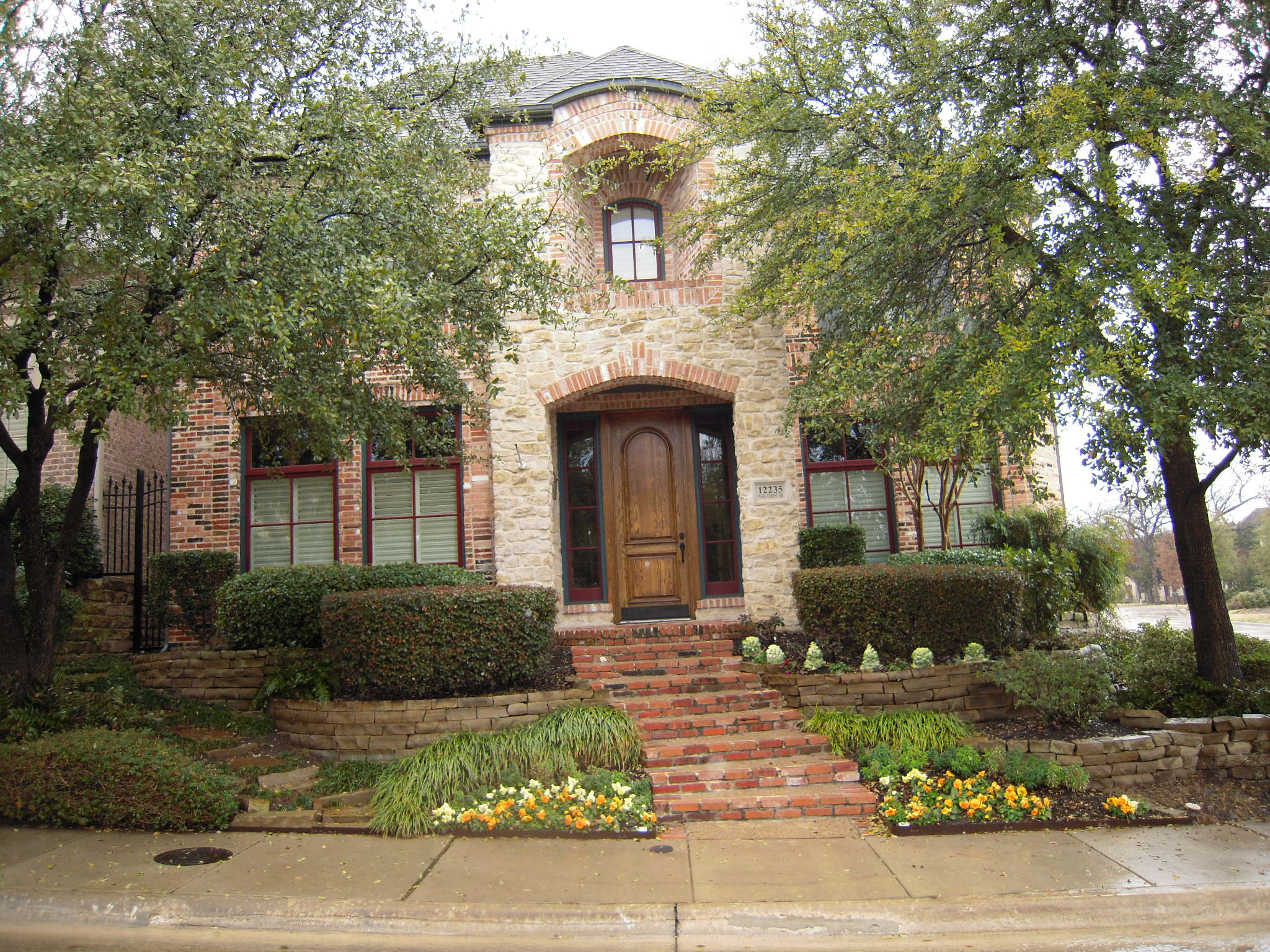 3-Bedroom, 3639 Sq Ft Luxury House Plan - 195-1010 - Front Exterior