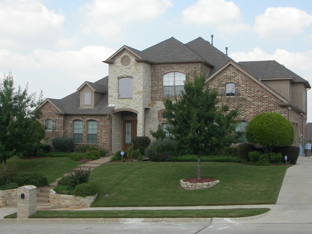 4-Bedroom, 3692 Sq Ft Tudor House - Plan #195-1090 - Front Exterior