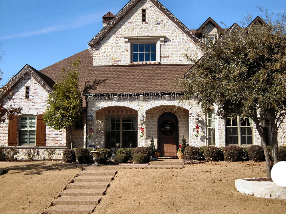 5-Bedroom, 5518 Sq Ft French House Plan - 195-1137 - Front Exterior