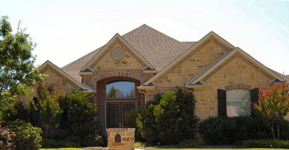 3-Bedroom, 2799 Sq Ft Tudor House Plan - 195-1147 - Front Exterior