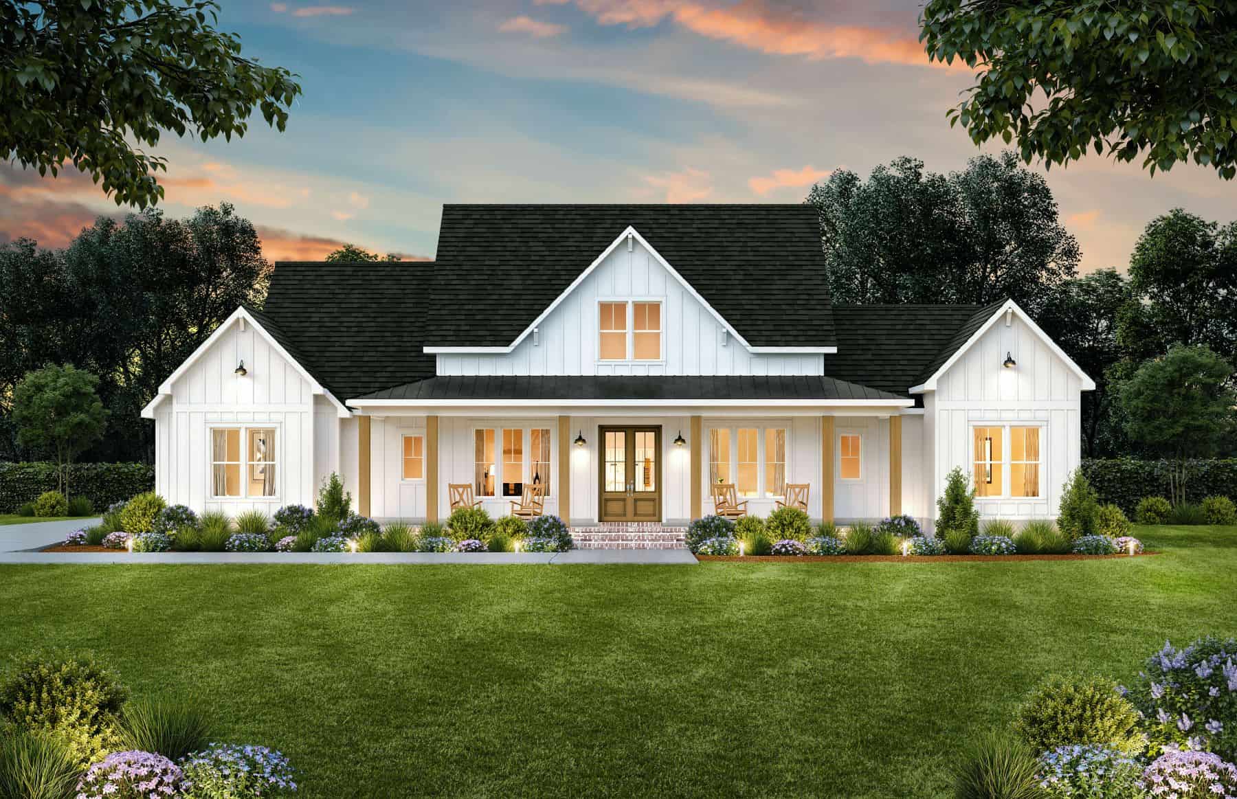 3-Bedroom, 2291 Sq Ft Farmhouse Home Plan - 206-1065 - Main Exterior