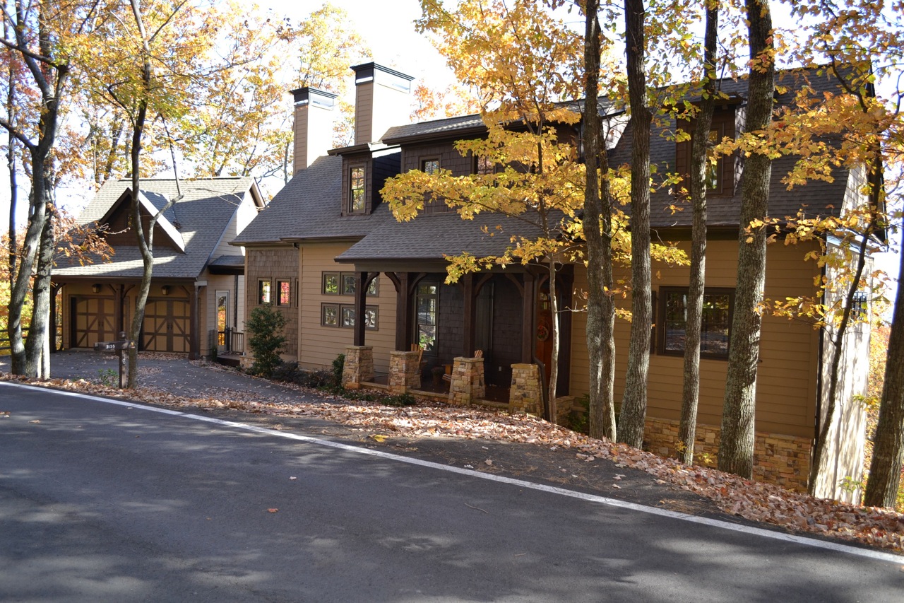 2-Bedroom, 3456 Sq Ft Craftsman House Plan - 225-1070 - Front Exterior