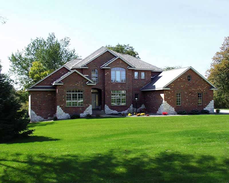 Front elevation of Mediterranean home (ThePlanCollection: House Plan #101-1518)