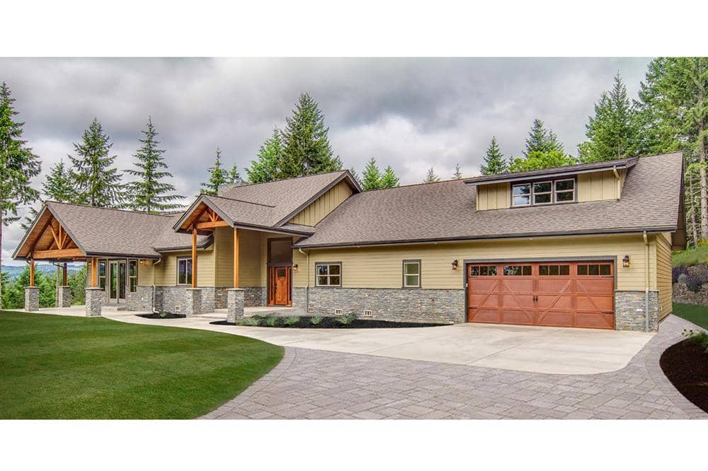 Color photograph of Craftsman home plan (ThePlanCollection: House Plan #108-1794)