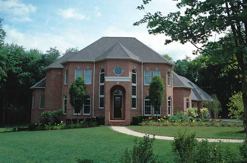 European home plans DB-9143 color photo.