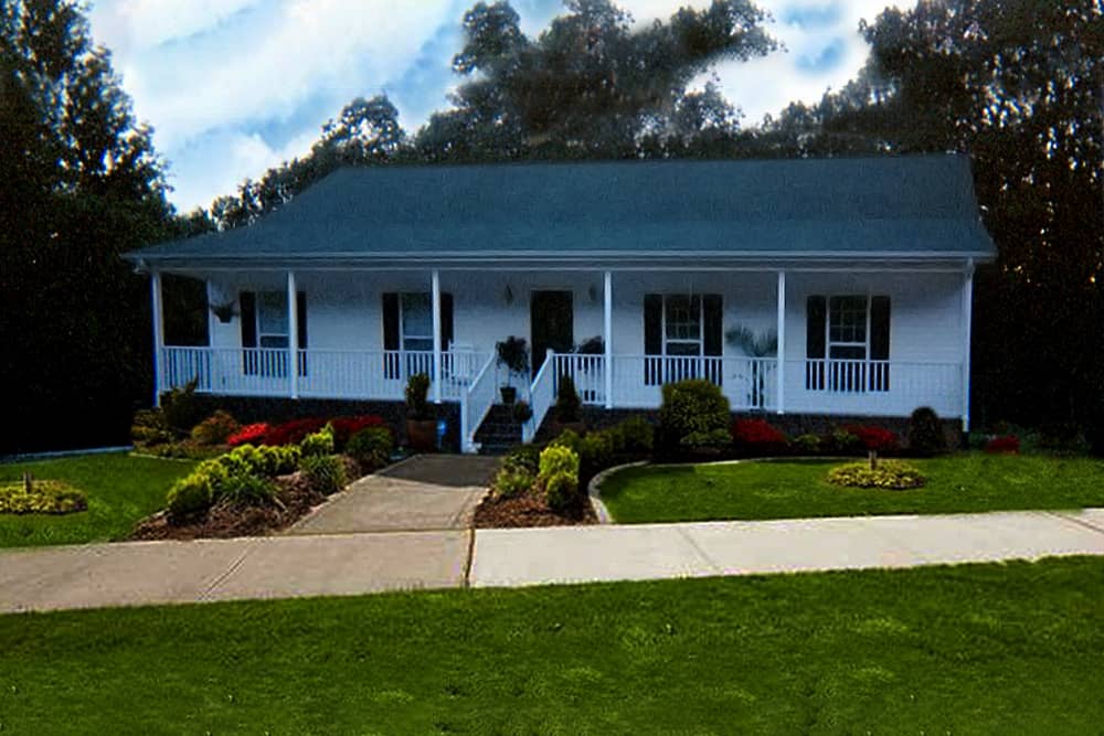 Front elevation of Country home (ThePlanCollection: House Plan #123-1000)