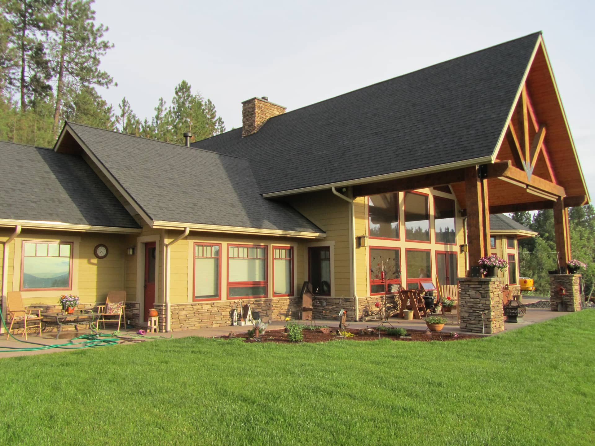 Front Elevation Photo of this Traditional House (#132-1535) at The Plan Collection.