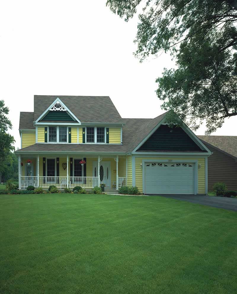 Victorian home (ThePlanCollection: Plan #137-1497)