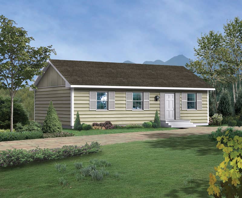 Front elevation of Traditional home (ThePlanCollection: House Plan #138-1017)