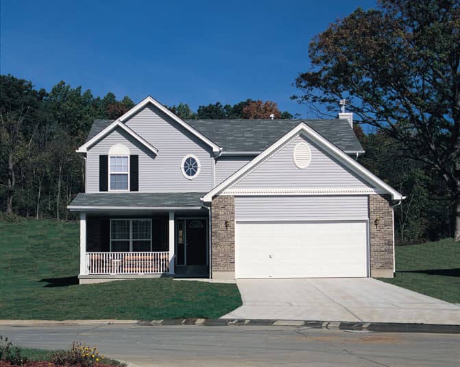 Front elevation of Country home (ThePlanCollection: House Plan #138-1069)