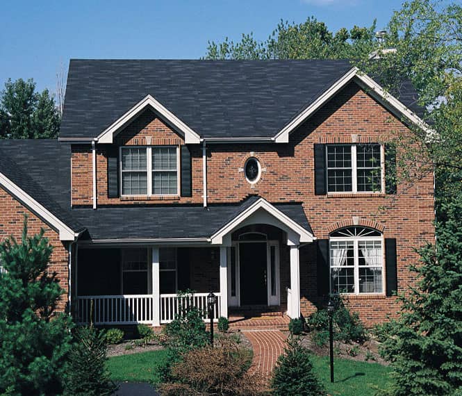 Front elevation of Traditional home (ThePlanCollection: House Plan #138-1077)