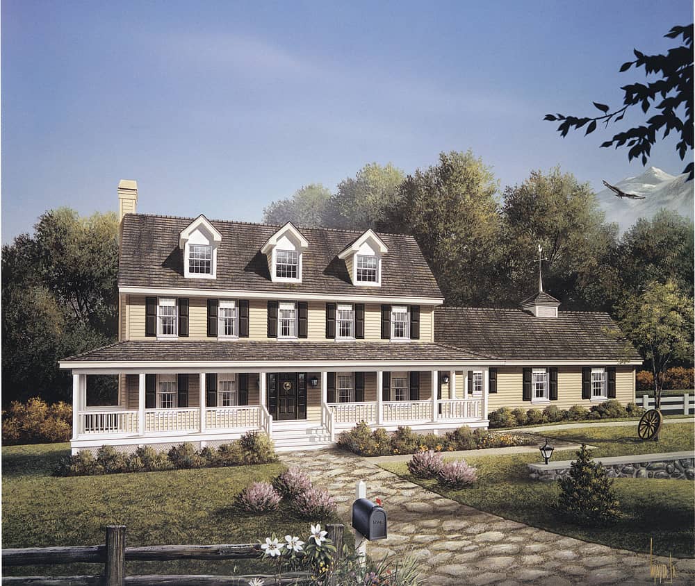 Front elevation of Country home (ThePlanCollection: House Plan #138-1108)