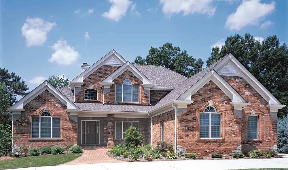 Front elevation of European home (ThePlanCollection: House Plan #138-1163)