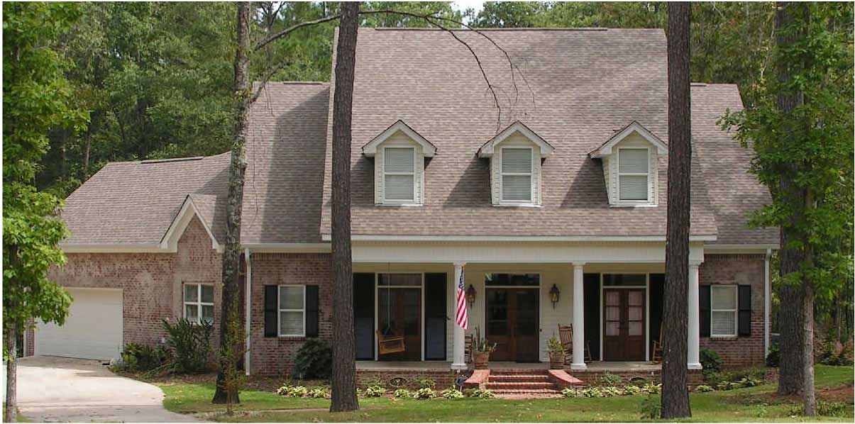 Here is a color photo of these House Plans.