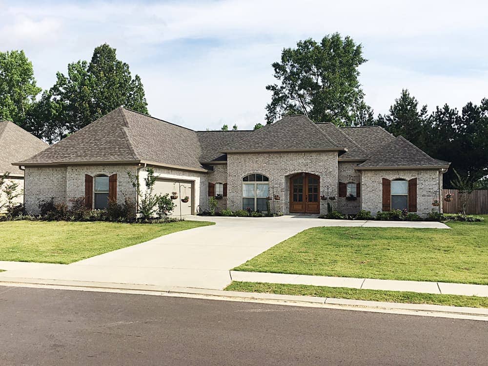 European home (ThePlanCollection: Plan #140-1082)