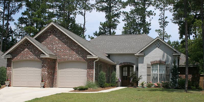 Front Elevation Photo of this Acadian House (#142-1095) at The Plan Collection.