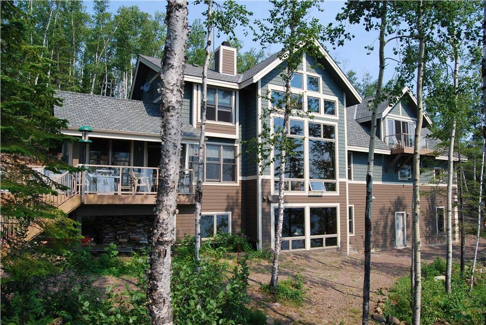 Front view of Transitional home (ThePlanCollection: House Plan #146-2810)