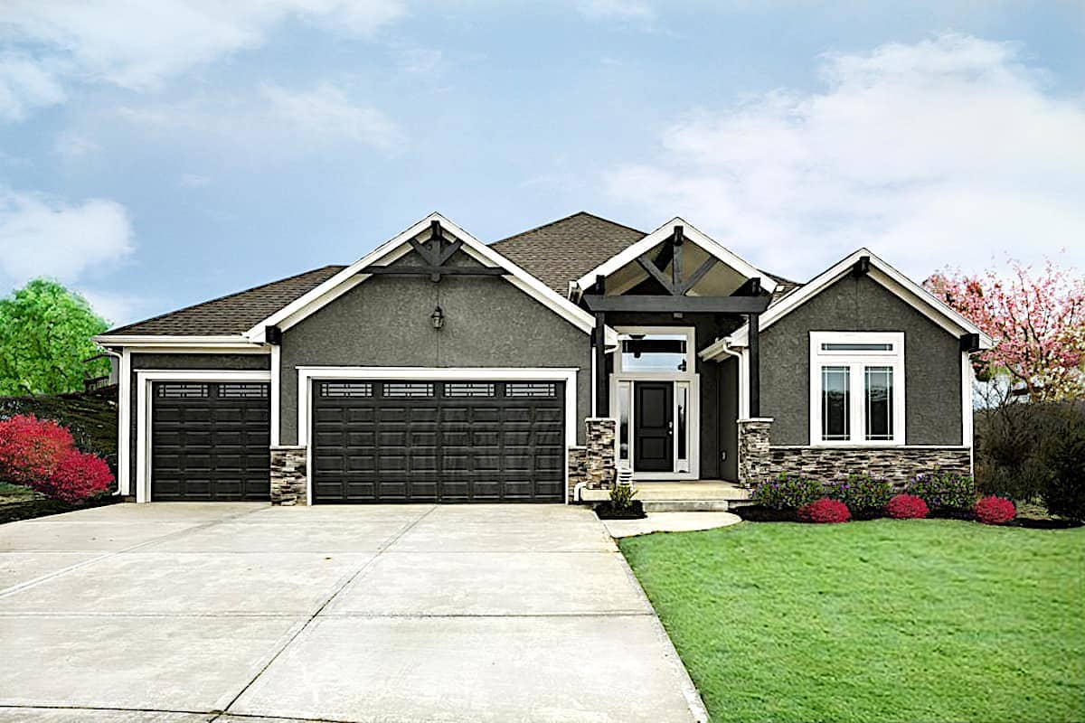 Ranch style house (ThePlanCollection: Plan #147-1166)