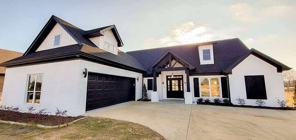 Front elevation of Arts and Crafts home (ThePlanCollection: House Plan #153-2036)