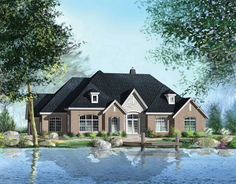 Ranch home (ThePlanCollection: Plan #157-1388)