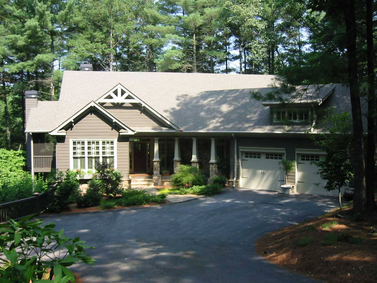 This is a color photo for these Craftsman Home Plans.