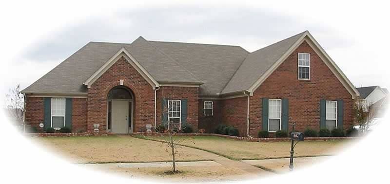 Front view of Ranch home (ThePlanCollection: House Plan #170-2530)