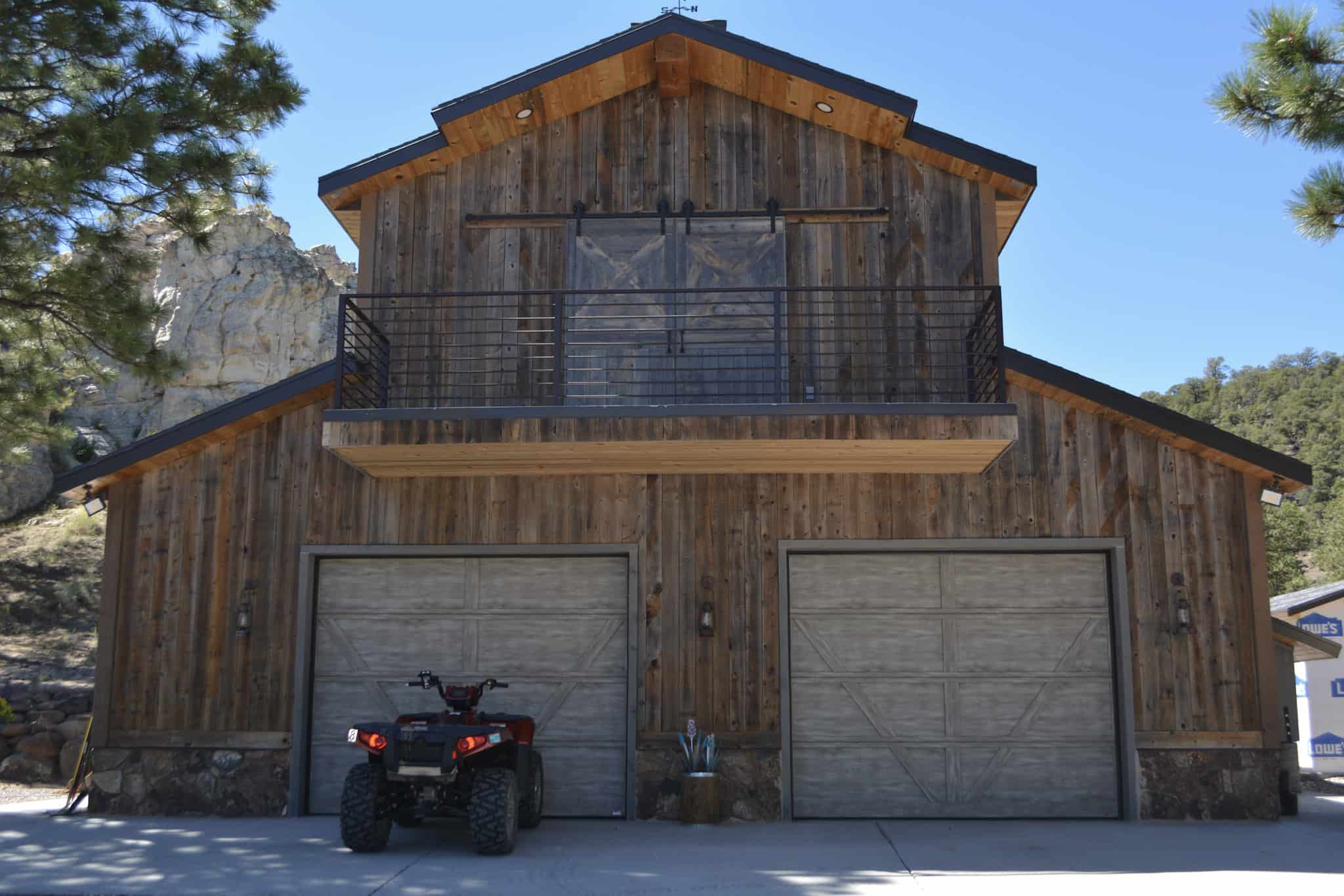 Front elevation of Garage w/ Apartment home (ThePlanCollection: House Plan #187-1208)