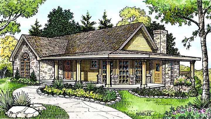 Front elevation of Country home (ThePlanCollection: House Plan #192-1018)