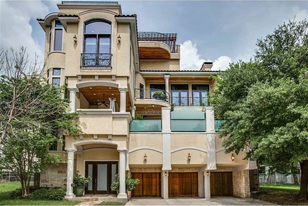 Tuscan style home (ThePlanCollection: Plan #195-1192)