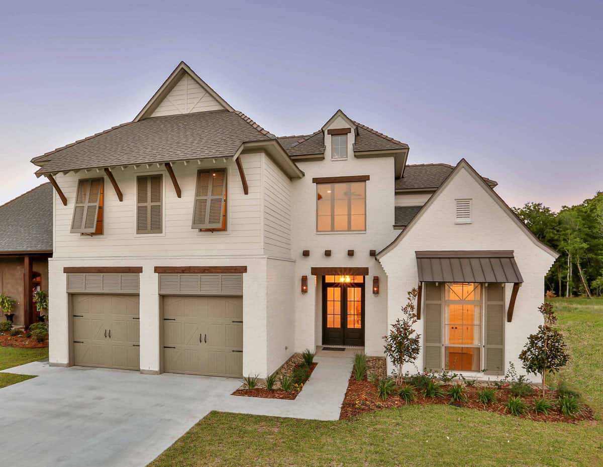 European style home (ThePlanCollection: Plan #204-1016)