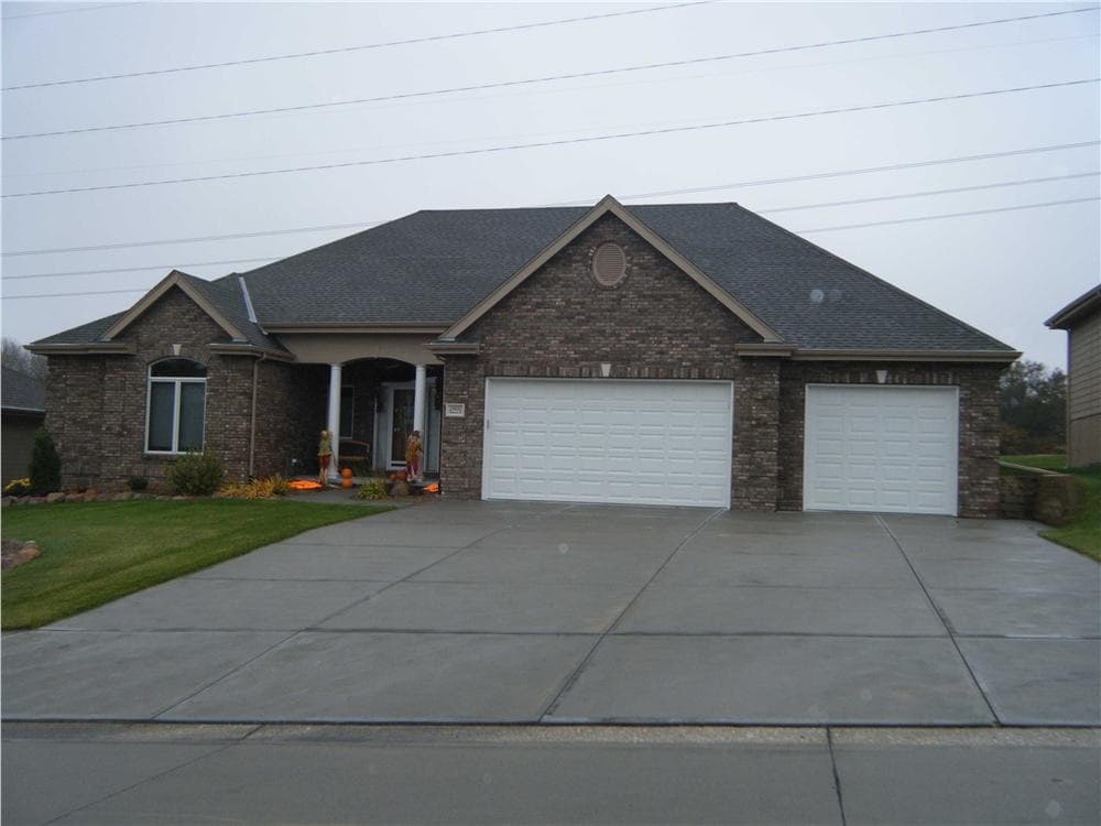 3-Bedroom, 1800 Sq Ft Small House Plans - 100-1084 - Main Exterior