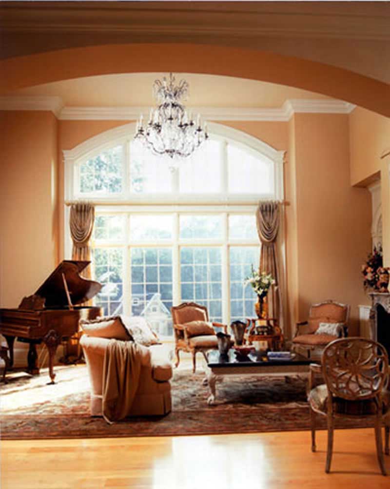 INTERIOR PHOTO