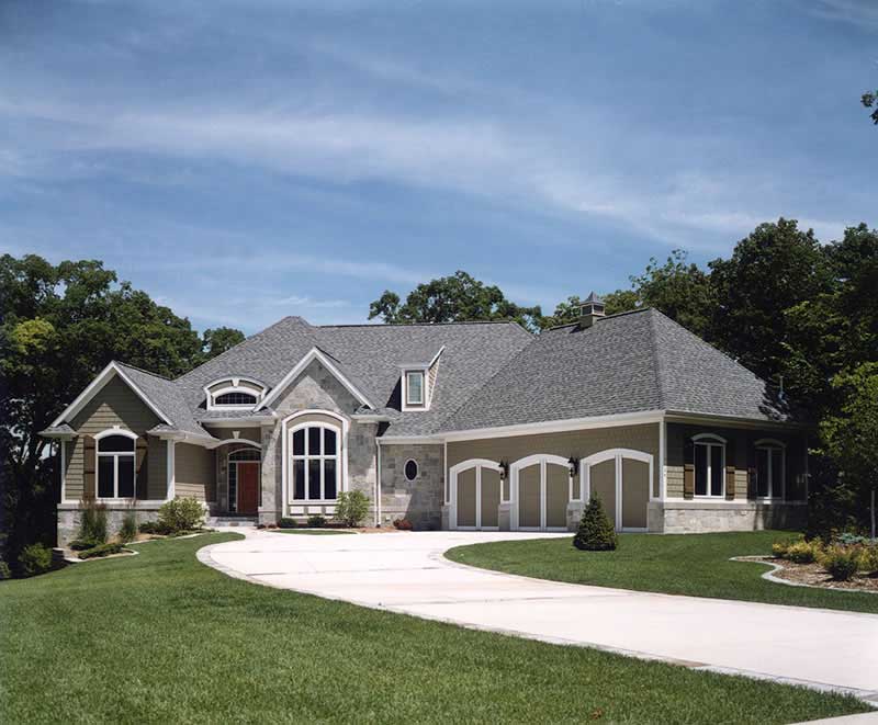 2-Bedroom, 3012 Sq Ft European Home Plan - 101-1136 - Main Exterior