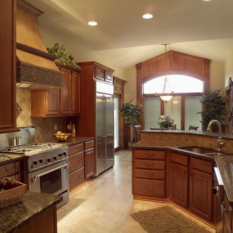 INTERIOR PHOTO