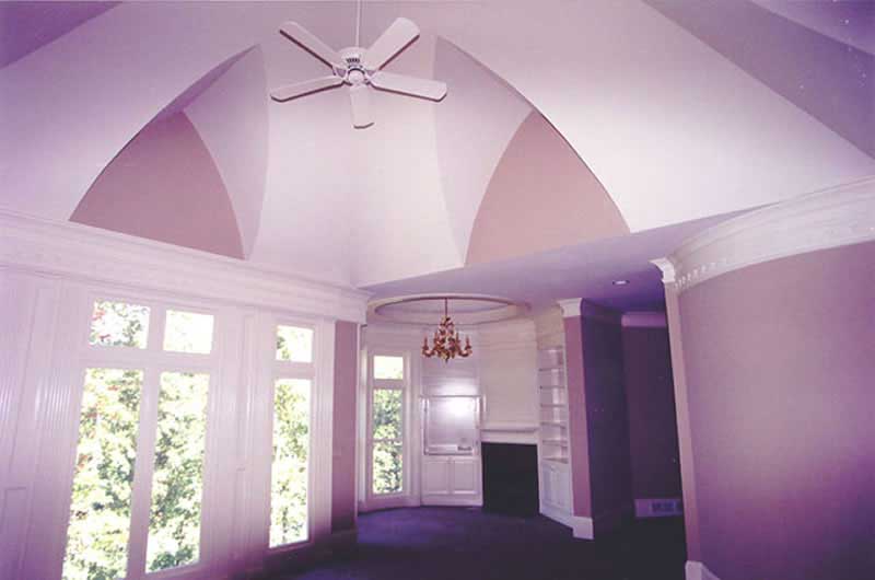 INTERIOR PHOTO