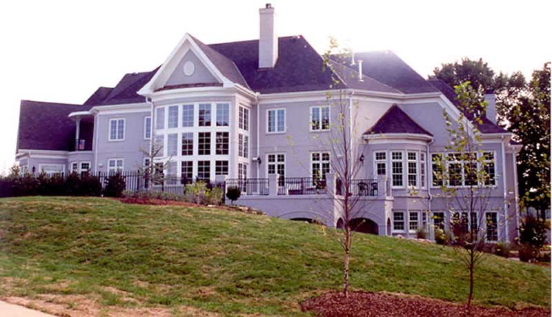 EXTERIOR PHOTO