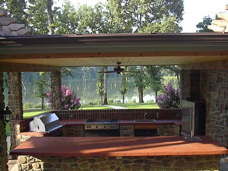 REAR TERRACE
