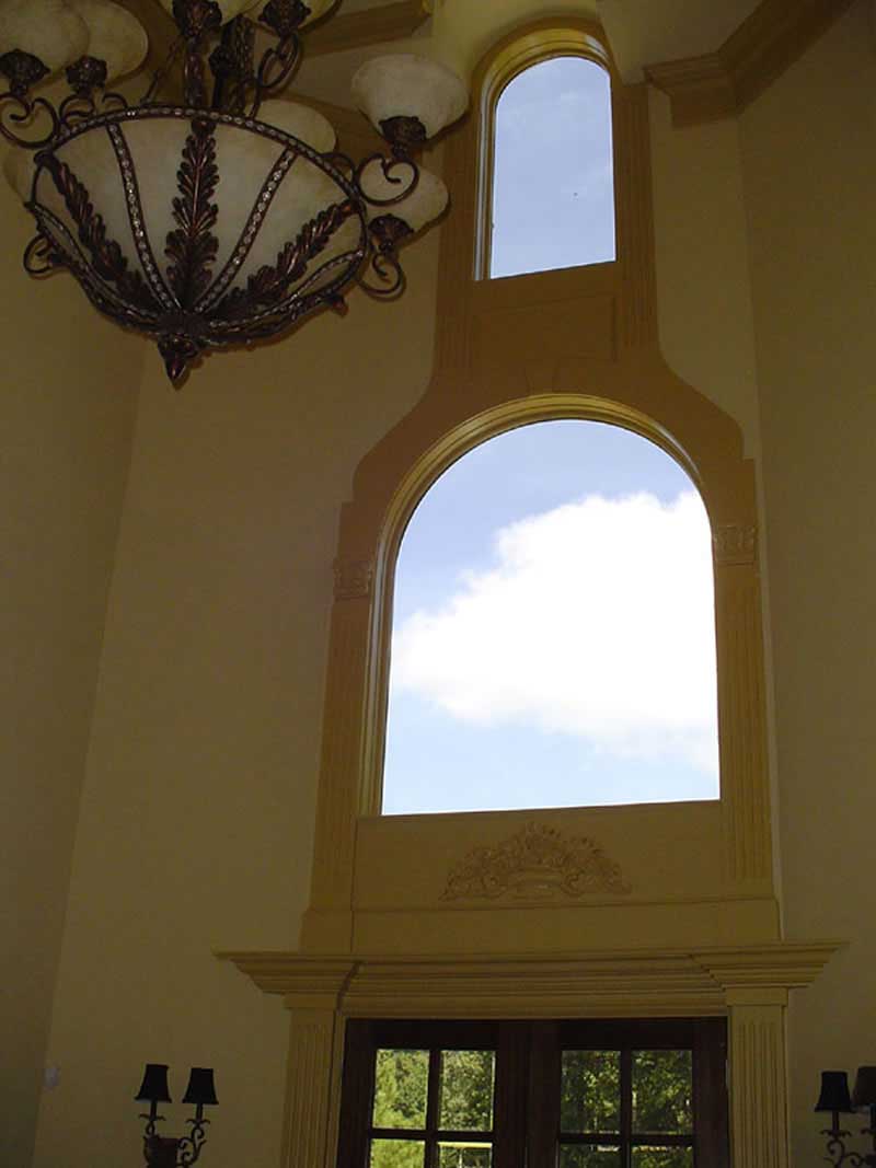 INTERIOR PHOTO