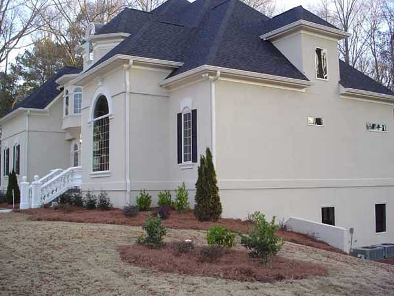 EXTERIOR PHOTO