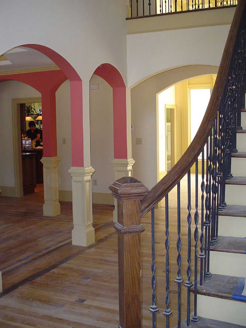 INTERIOR PHOTO