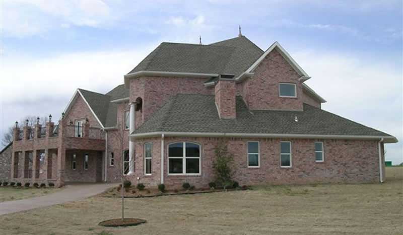EXTERIOR PHOTO